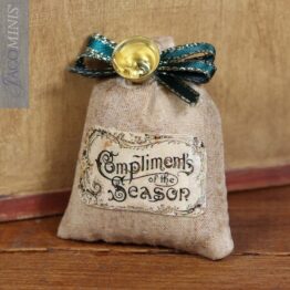 SVA 09 - Gifts Bag Compliments of the Season - Santa Village