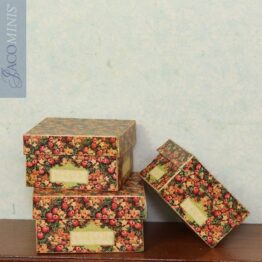 SV 04-A - Set of 3 Boxes with Apple Decoration - Santa Village