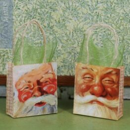 SVA 09-C - Set of 2 Christmas Gift Bags - Santa Village