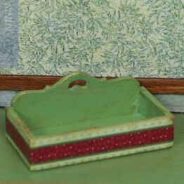 VC 21 03-C - Tidy All Green Interior - Victorian Christmas