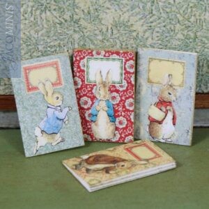 CP 24-A - Set of 4 Notebooks - Christmas with Peter Rabbit & Friends