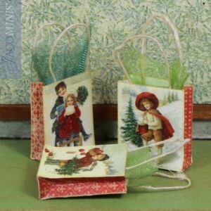 SVA 09-D - Set of 3 Christmas Gift Bags - Santa Village